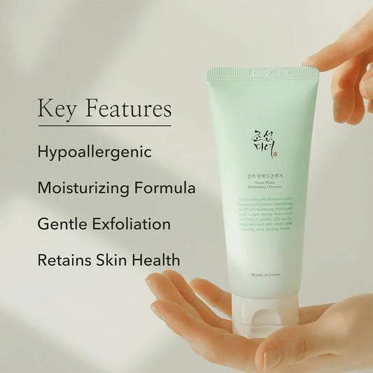 Green Plum Refreshing Cleanser 100ml