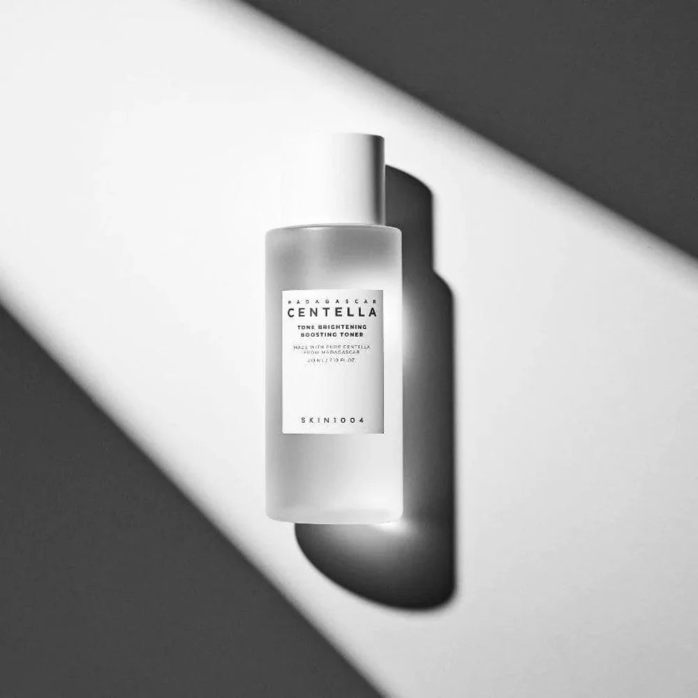 Centella TONE BRIGHTENING BOOSTING TONER 210 ML